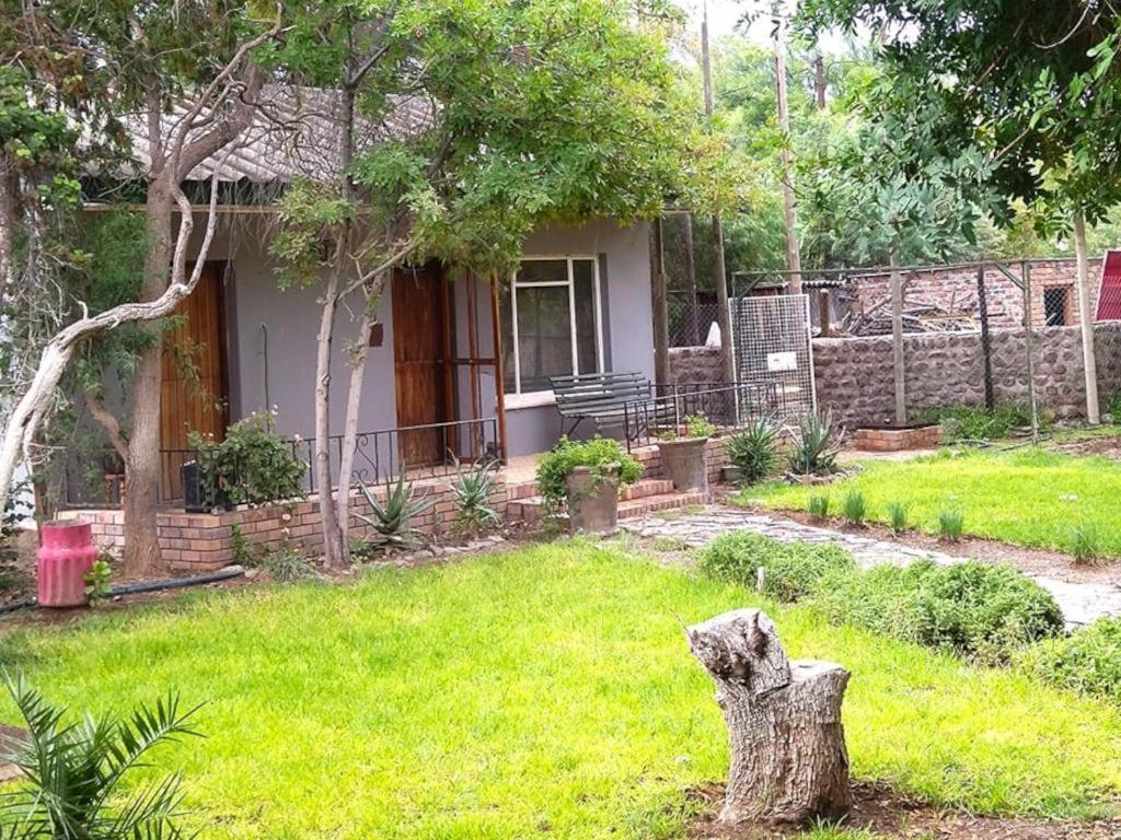 Royal Karoo Cottage Unit 1 Beaufort West Εξωτερικό φωτογραφία
